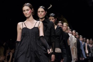 Global fashion channel, fashiontv brings another innovative first - the FTV Online Designer Awards! 